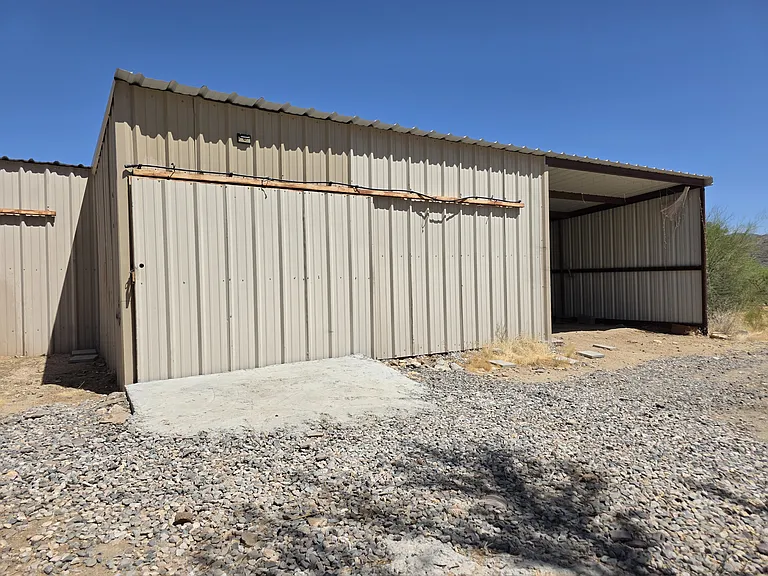 Garage 1