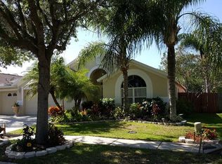 30729 Burleigh Dr, Zephyrhills, FL 33543