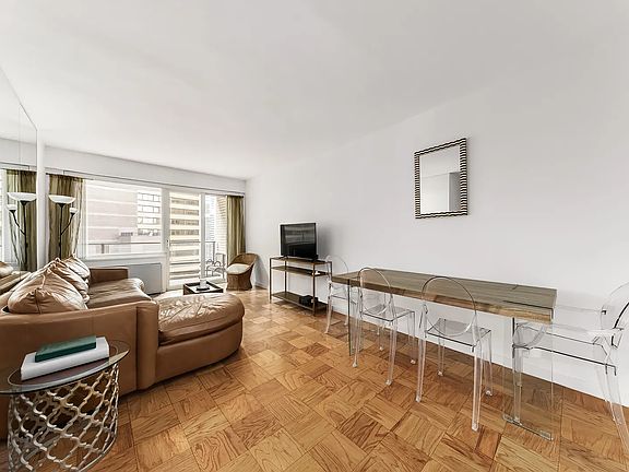 2nd image of 159 W 53rd St APT 30C