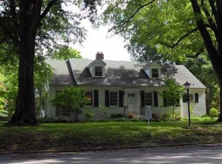 105 Pine Tree Dr, Jackson, TN 38301