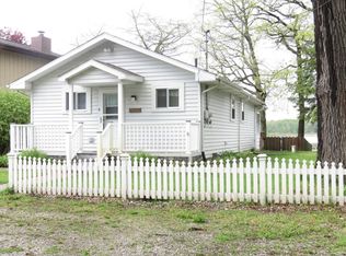 68510 Garver Lake Rd, Edwardsburg, MI 49112