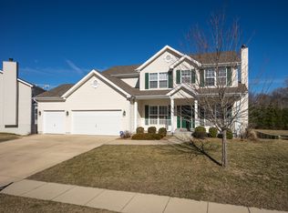 1242 Preswyck Dr, Shiloh, IL 62221