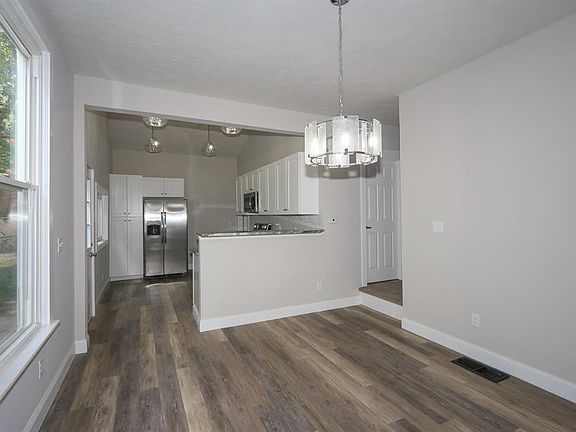 5th image of 4225 Fergus St