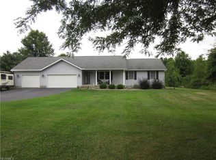 9829 Minyoung Rd, Newton Falls, OH 44444