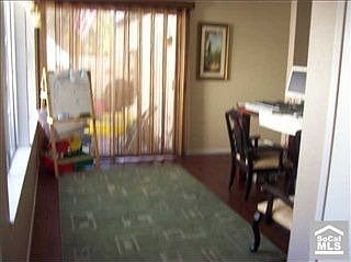 4th image of 324 S Vista Del Canon