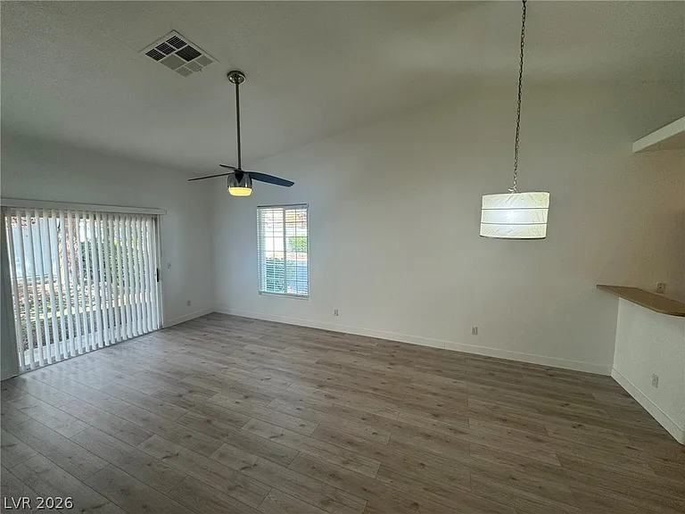 8772 Bridgeport Bay Ave — Photo 11