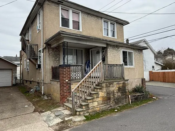 1111 Howell St, Scranton, PA 18504