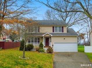 72 Broadmere Road, Stratford, CT 06614