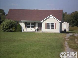 724 Crescent Rd, Murfreesboro, TN 37128