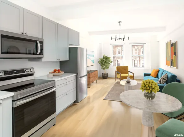 310 Riverside Drive 1410 image 3 of 11