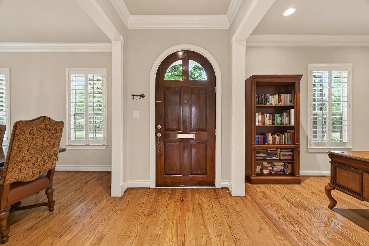 5 bed, 4.5 bath, 3364 sqft, $5,500 — Photo 4