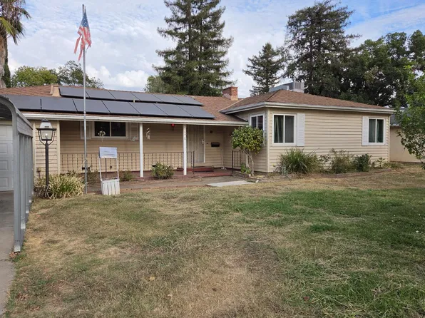3670 E Country Club Ln, Sacramento, CA 95821