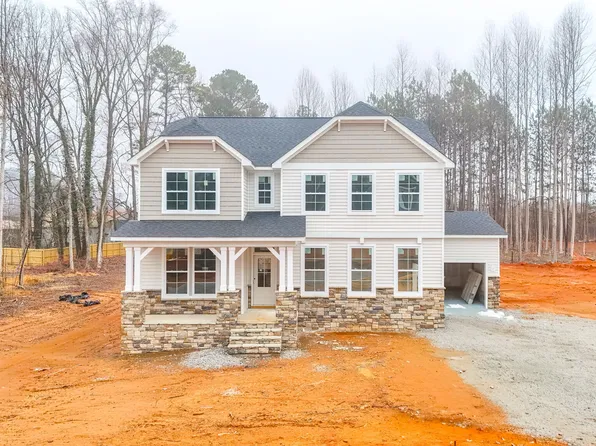 169 Charlotte Knoll St, Zebulon, NC 27597
