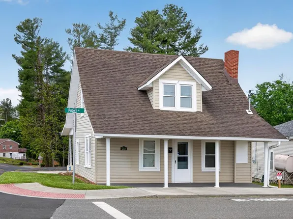 312 Front St, Galax, VA 24333