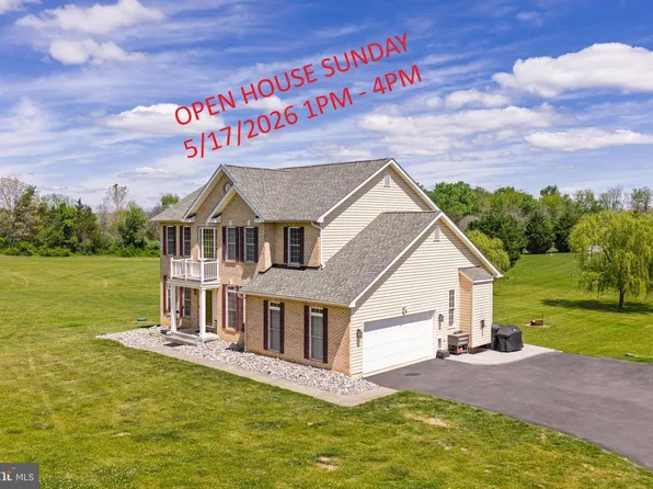 250 Paulas Cir, Kearneysville, WV 25430