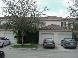 2402 NW 97th Way, Pembroke Pines, FL 33024