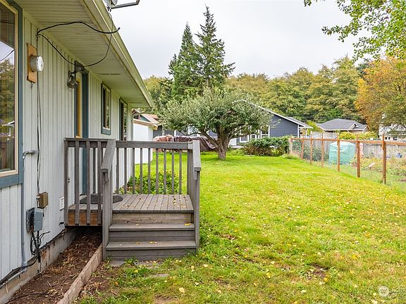 5th image of 1159 S Lockwood Drive