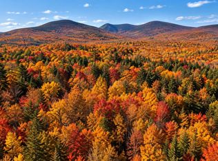 25 Sullivan Road, Stark, NH 03582