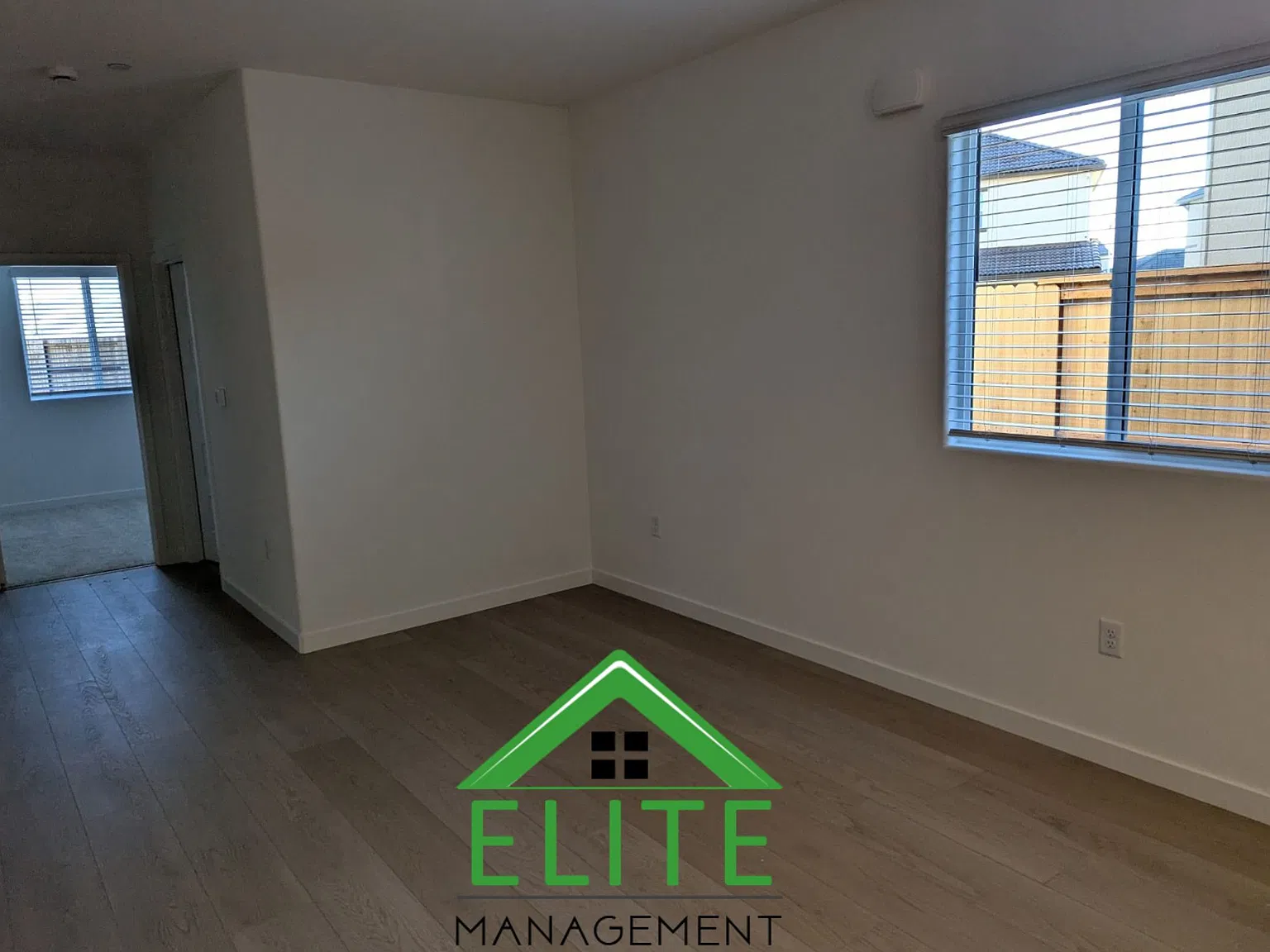 1 bed, 350 sqft, $1,395 — Photo 2