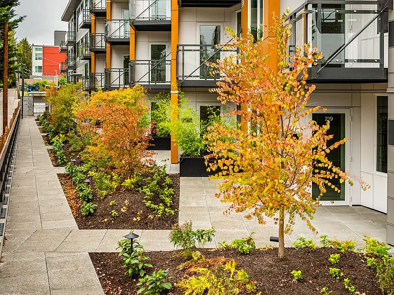 Janus Apartments — Photo 32
