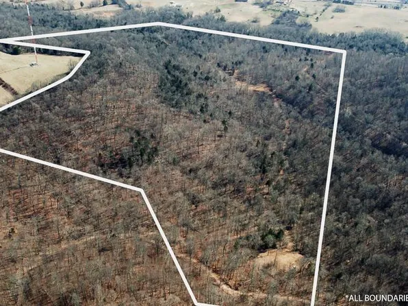 2 Old Dixie Rd, Horse Cave, KY 42749