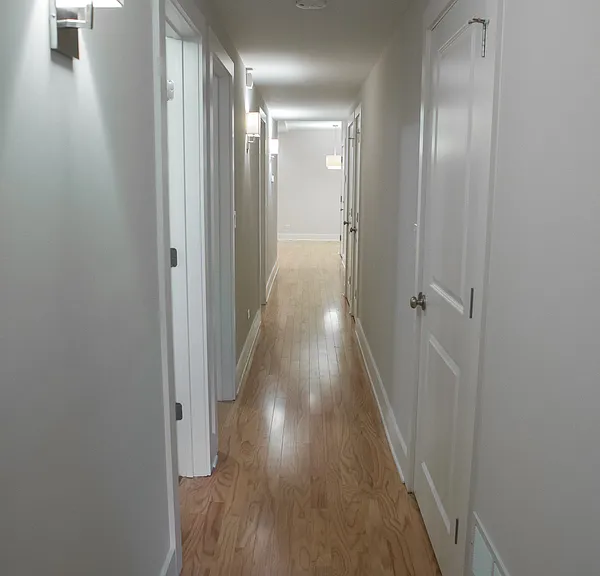 2852 N Seminary Ave #1 — Photo 6