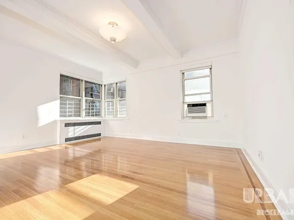 10 West 74th Street image 7 of 16