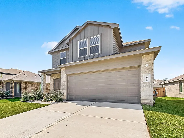 5442 Pinetree Crescent Ln — Photo 2