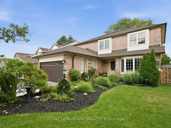 26 Strada Blvd, Saint Catharines, ON L2S 3L8