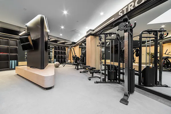 Rented by Key City Capital Inc | media 48