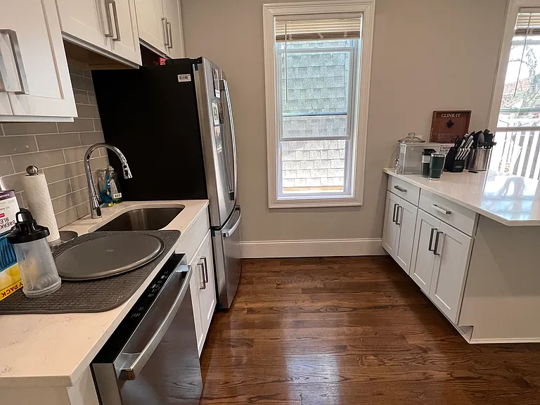 55 Mount Vernon St #3 — Photo 9