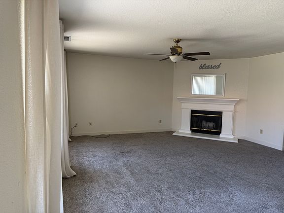 5th image of 4124 Utica Ct