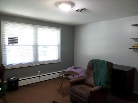 5th image of 1318 Oakwood Trl