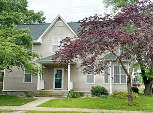 311 Mill St, Saint Jacob, IL