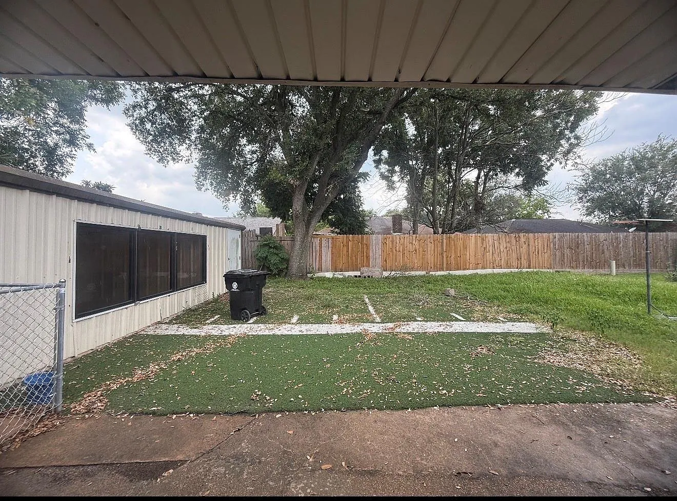3 bed, 2.0 bath, 1712 sqft, $1,890 — Photo 4