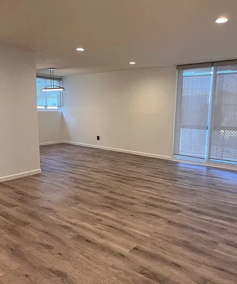 22041 Costanso St #103 — Photo 7
