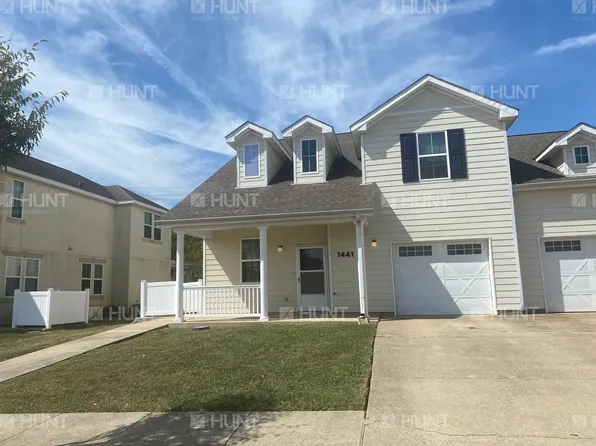 1441 Bennington St, Barksdale Afb, LA 71110