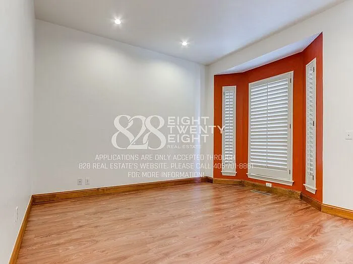 3841 Tudor Cir — Photo 10