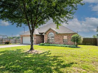 126 Angus Ln, Farmington, AR 72730