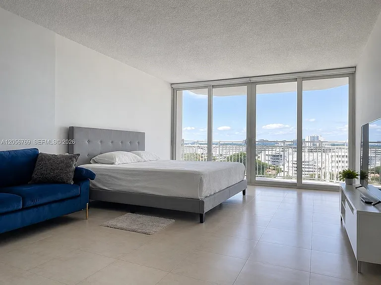 18041 Biscayne Blvd #803 — Photo 7