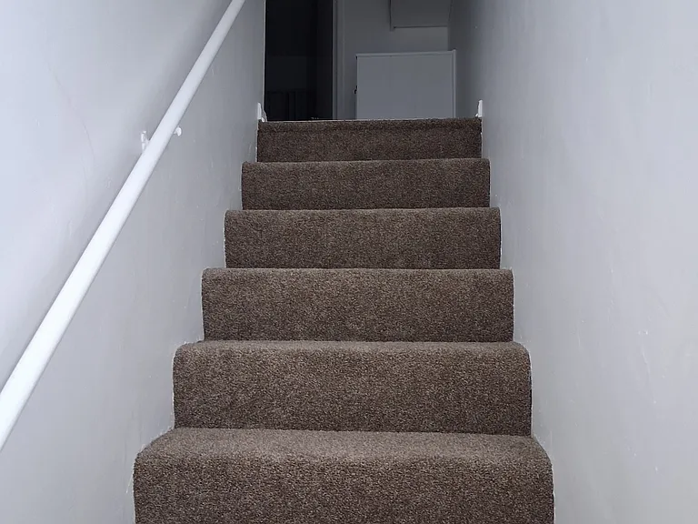 Windsong Apartments — Photo 3