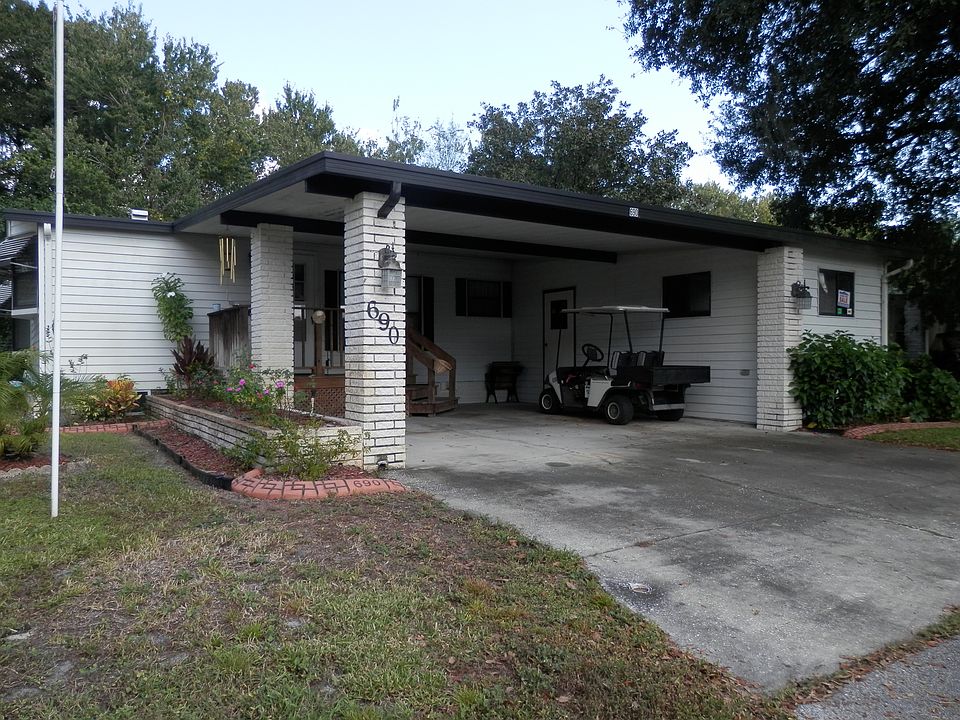 1st image of 690 N Edgewater Dr