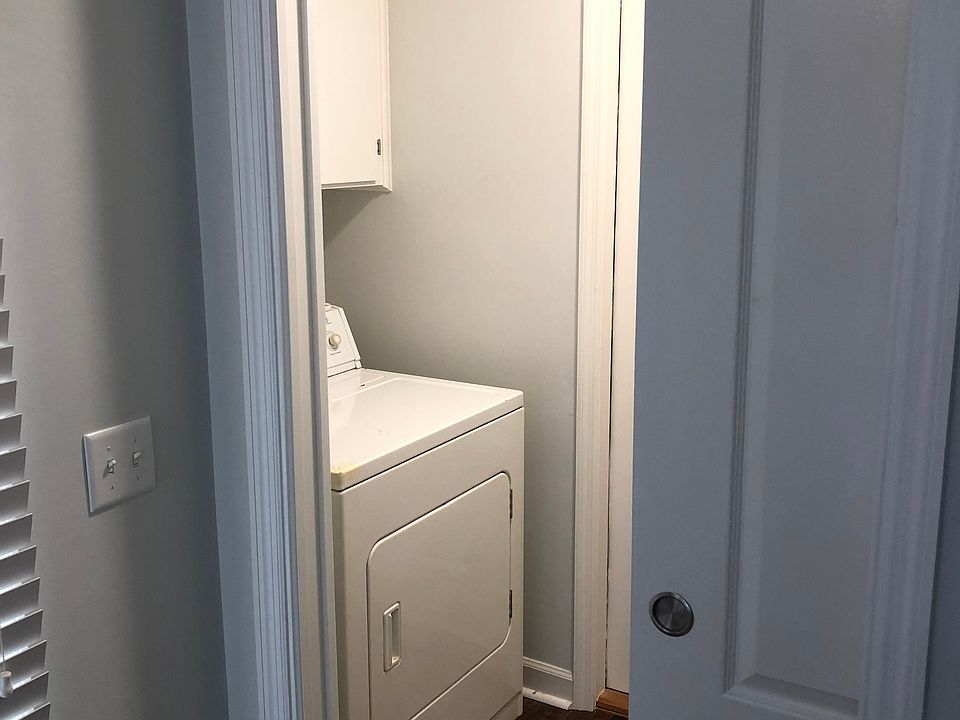 1st image of 125 Woodcreek Dr