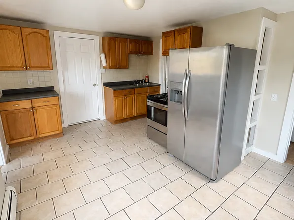 (undisclosed Address), Troy, NH 03465