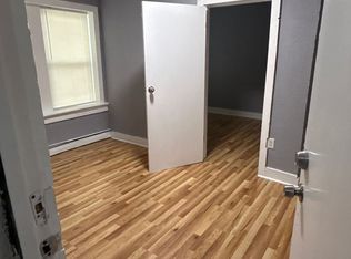 7000 S Stewart Ave #405-3, Chicago, IL 60621