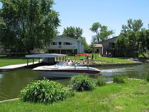 No Wake Canal to Lake