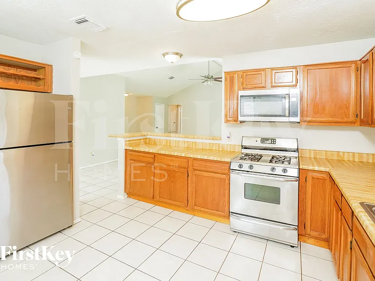 26511 Cypresswood Dr — Photo 7