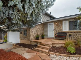 7366 Beech Ct, Arvada, CO 80005