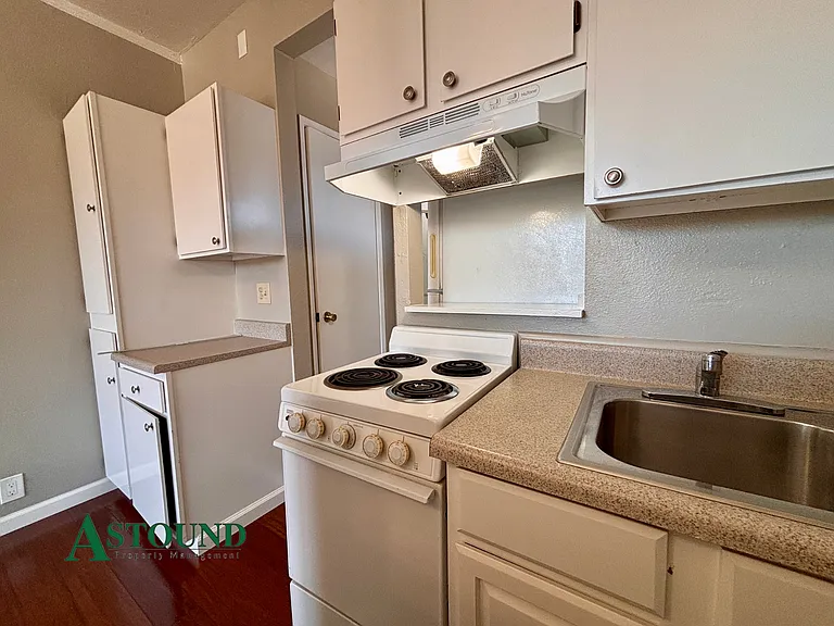 62 Oakes Blvd #5 — Photo 5