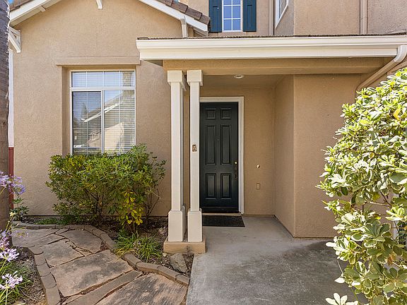 5th image of 553 Golf Glen Dr